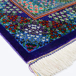 花文様が美しいクム産シルクペルシャ絨毯 エザティ工房