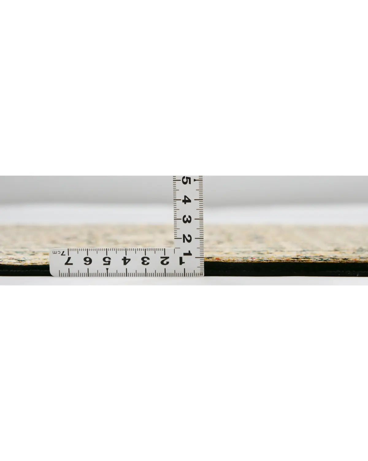 ペルシャシルク絨毯 クム 繊細な花文様