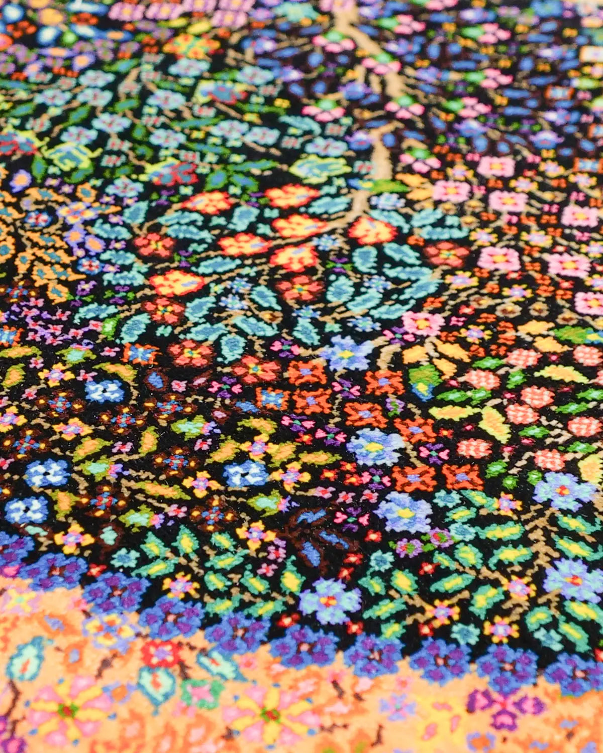 プーヤ工房 ペルシャ絨毯 クム産 シルク 小型ラグ