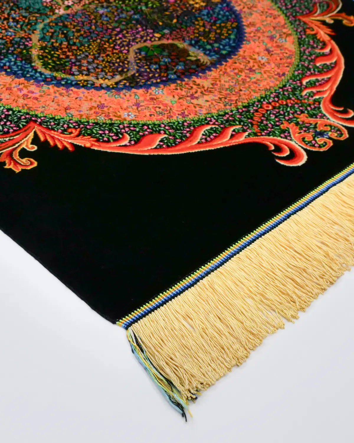 シルクペルシャラグ クム 小サイズ 生命の木