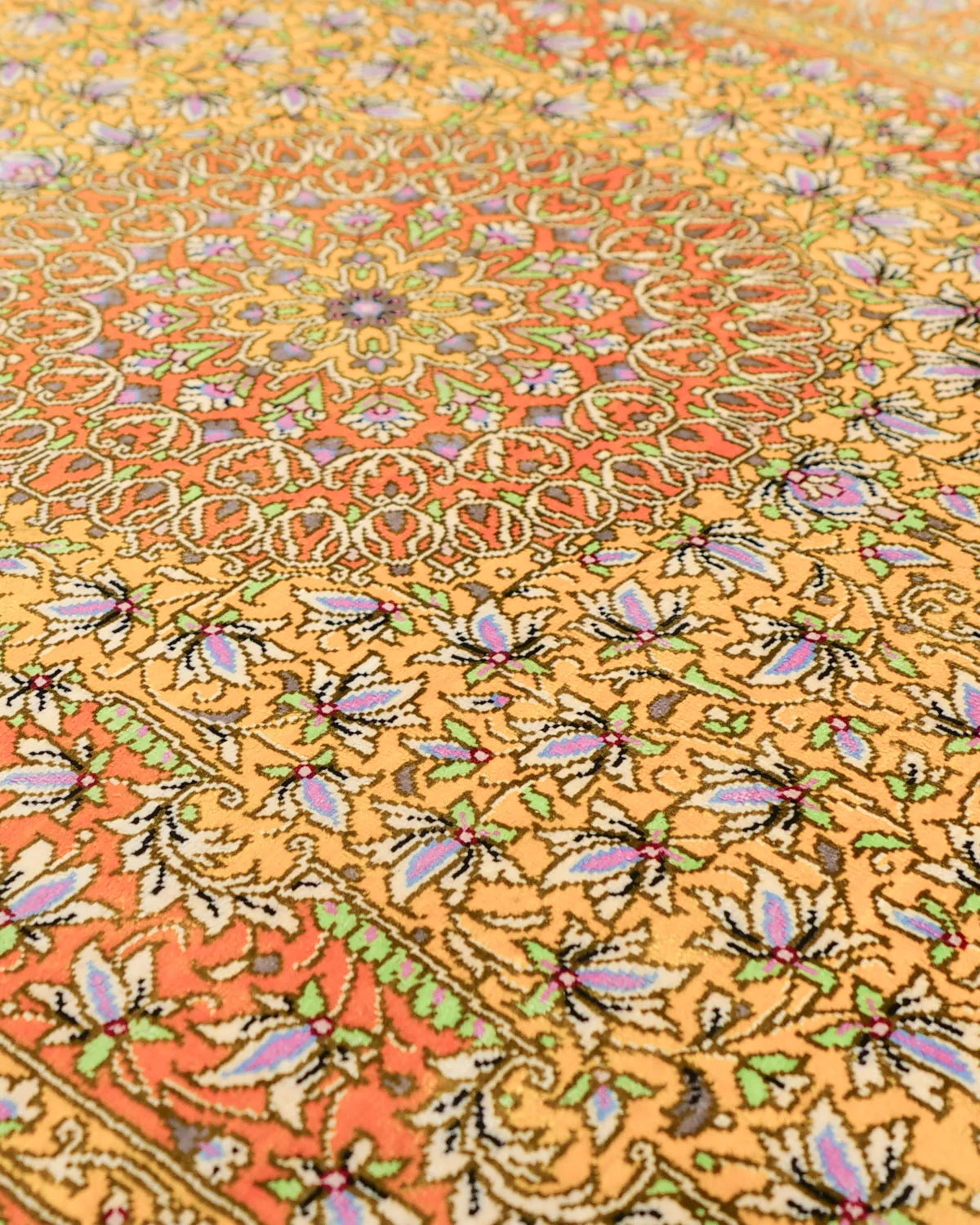 ペルシャ絨毯 クム産シルク 60×90cm オレンジの玄関マットに最適