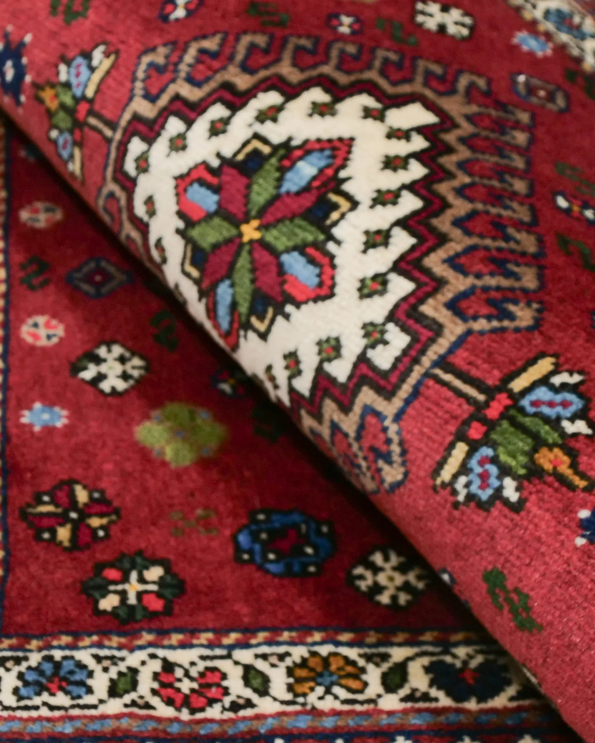 ペルシャ絨毯 ヤラメ産 ウール 60×92cm 赤 玄関マット 手織り｜SATHI RUGS