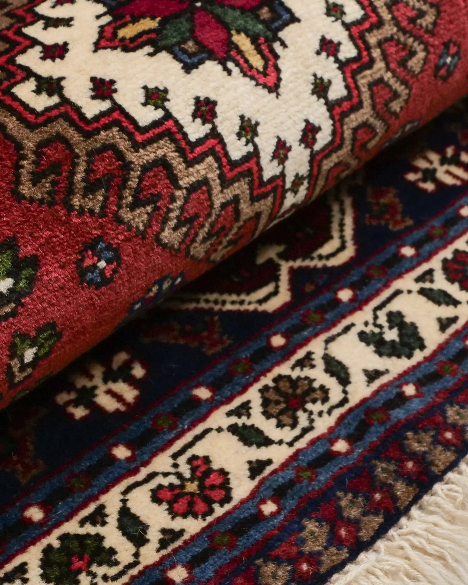 ペルシャ絨毯 ヤラメ ウール 57×90cm 赤 玄関マット 手織り｜SATHI RUGS