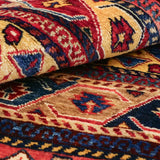 伝統的なヤラメ族文様のギャッベ