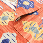 トルコキリム ウール 草花モチーフの大判ラグ