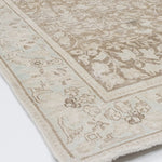 トルコ絨毯 ゼロパイル 約84cm x 134cm 淡いベージュ 手織り ラグ