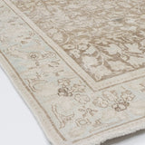トルコ絨毯 ゼロパイル 約84cm x 134cm 淡いベージュ 手織り ラグ