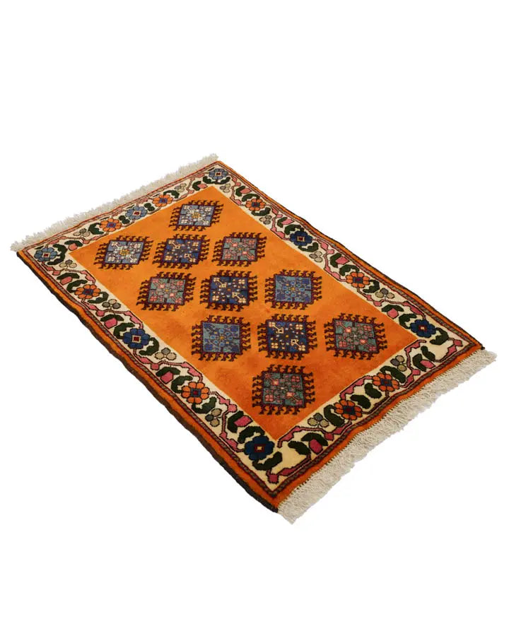ペルシャ絨毯 ヤラメ 約68cm x 100cm|SATHI RUGS ペルシャ絨毯 ヤラメ 約68cm x 100cm|SATHI RUGS