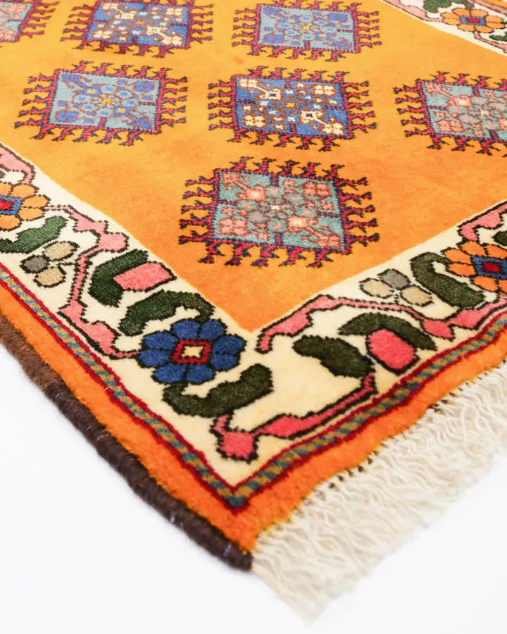 新品□ペルシャ絨毯 ヤラメ ウール100% 136x79cm 新品□ペルシャ絨毯 新品□ペルシャ絨毯 ヤラメ ウール100% 136x79cm 新品□ペルシャ絨毯