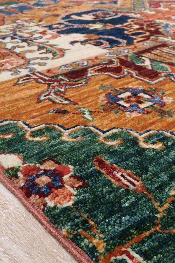 アフガニスタン絨毯で使用される茜や藍の天然染料によるグラデーションアブラーシュの詳細