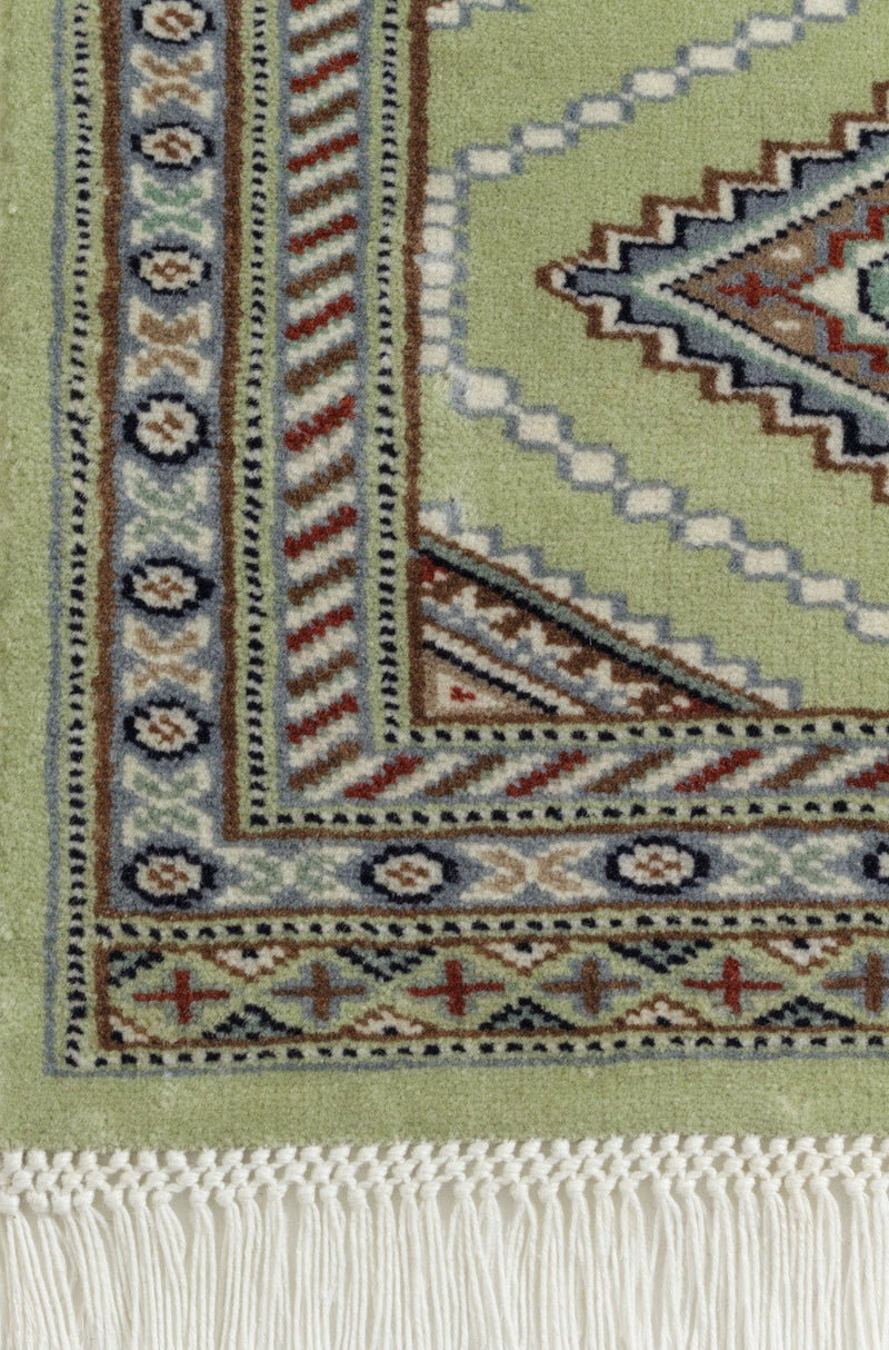 ラホール手織り絨毯 - 1平方インチあたり縦12本、横24本の織り。ニュージーランド産ウール使用。