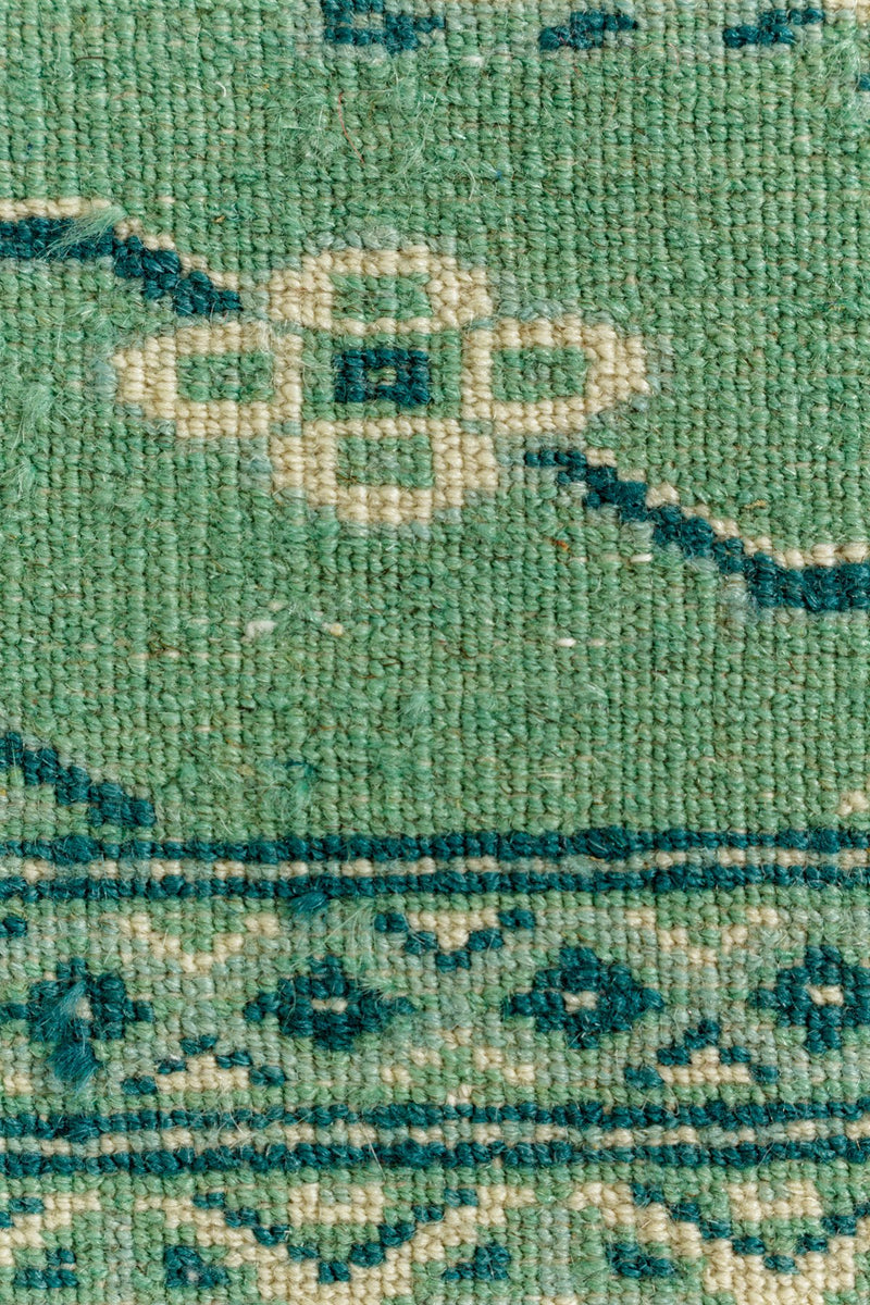 パキスタン絨毯 <br>ファインクオリティ<br>約64cm x 88cm