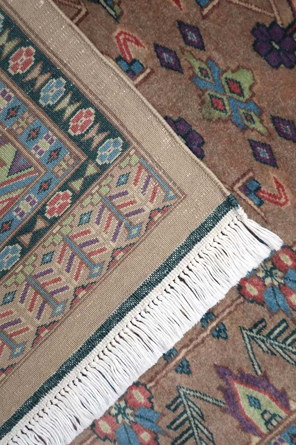 玄関マットサイズの茶色パキスタン絨毯