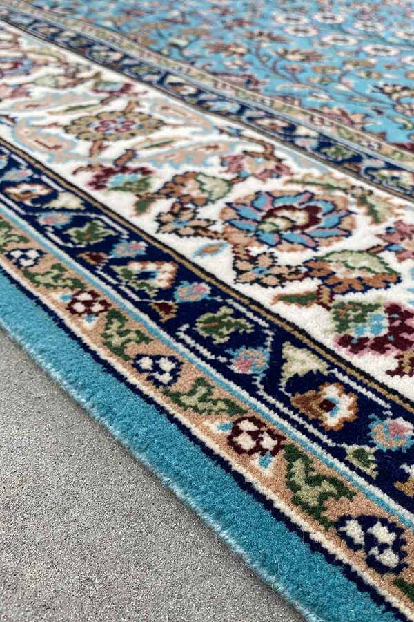 トルコヘレケ手織りウール絨毯 - ターコイズブルーの唐草模様・花模様