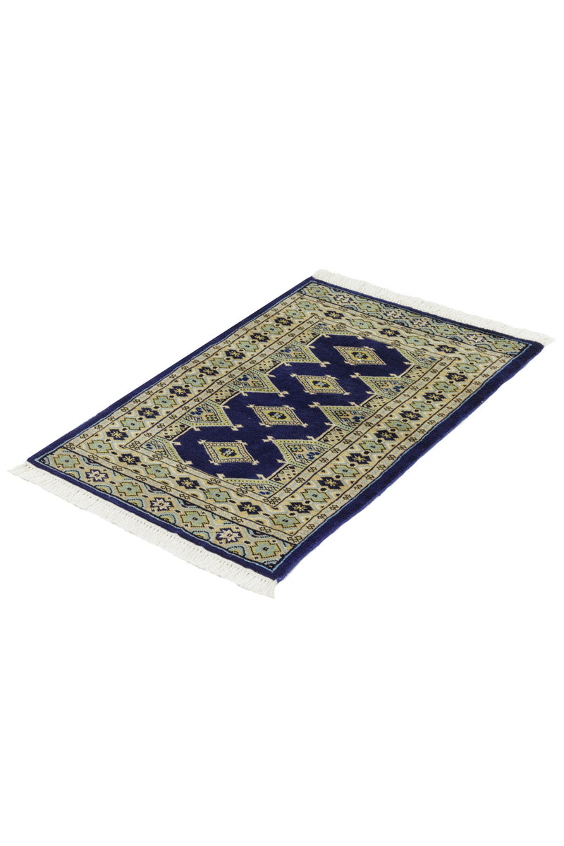 紺色ベースの高品質パキスタン絨毯