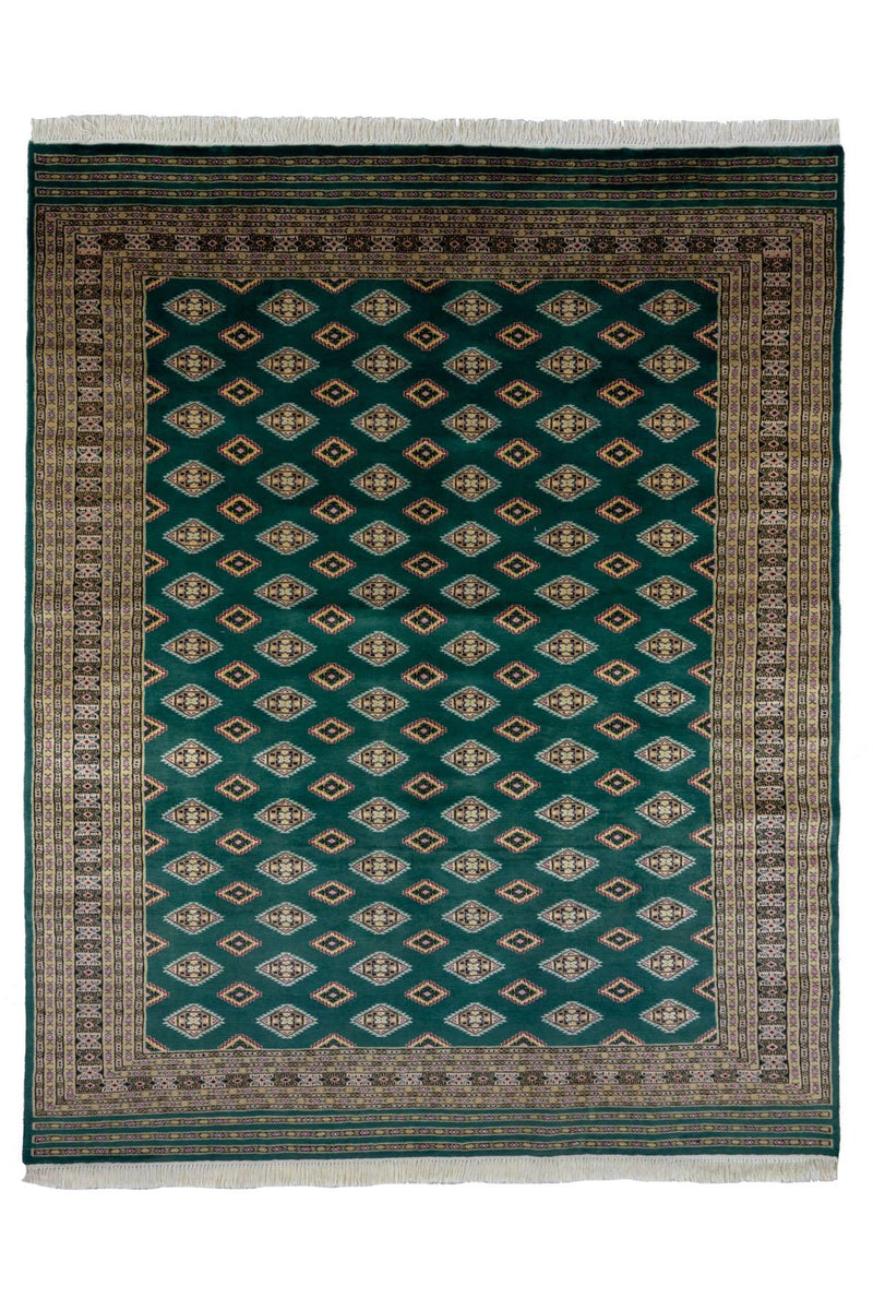 【商品番号38996】パキスタン産の緑色の絨毯。ウールとシルクの高級感溢れる絨毯、サイズ200cm x 249cm。