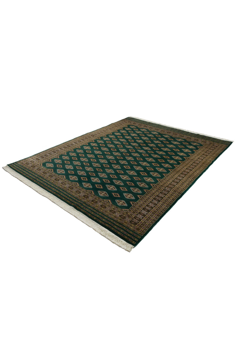 サイズ約200cm x 249cmのラホールの絨毯。立体的に見える幾何学模様が特徴。