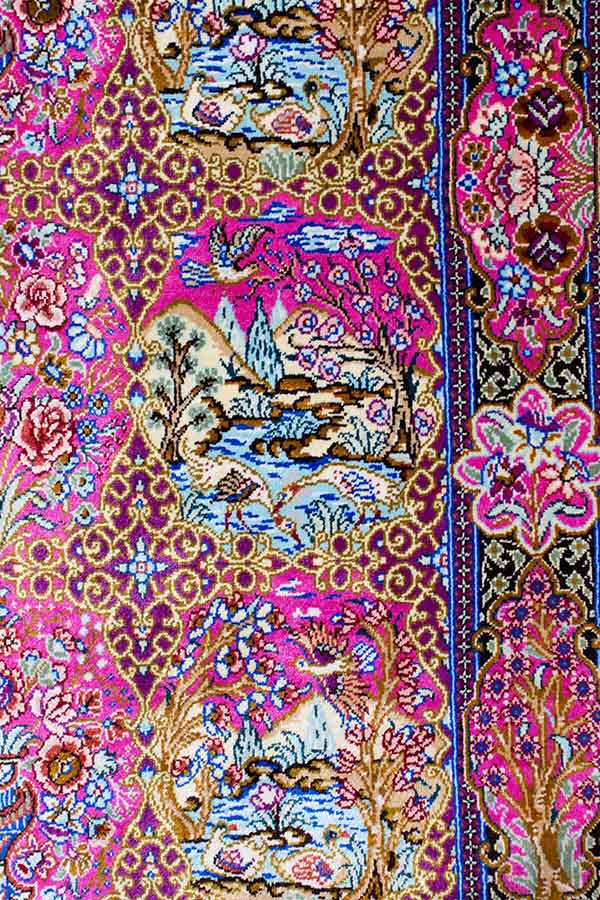 ペルシャ絨毯 シルク タペストリー