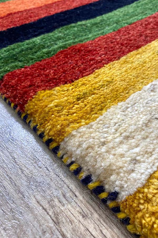手織りウール絨毯 - イランのシーラーズ地方製
