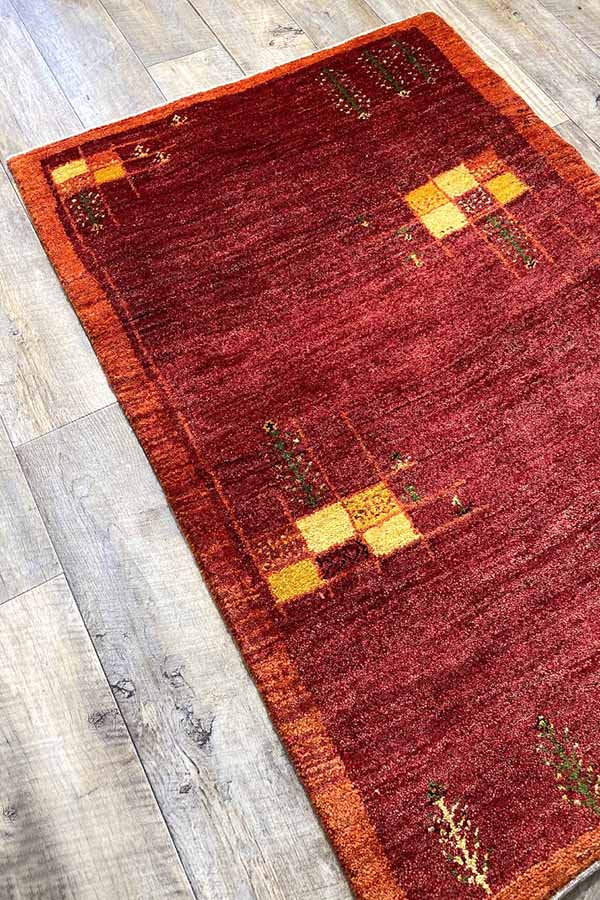シーラーズ地方手織り絨毯 - 高品質ウール使用