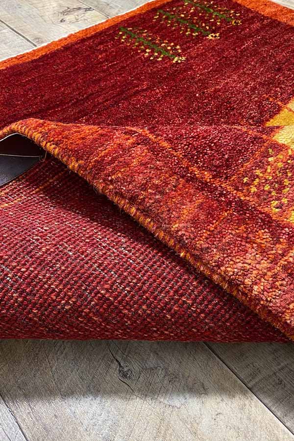 ファインクオリティウール絨毯 - シンプルなパターン