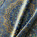 ペルシャ絨毯　シルク　約80cm x 125cm