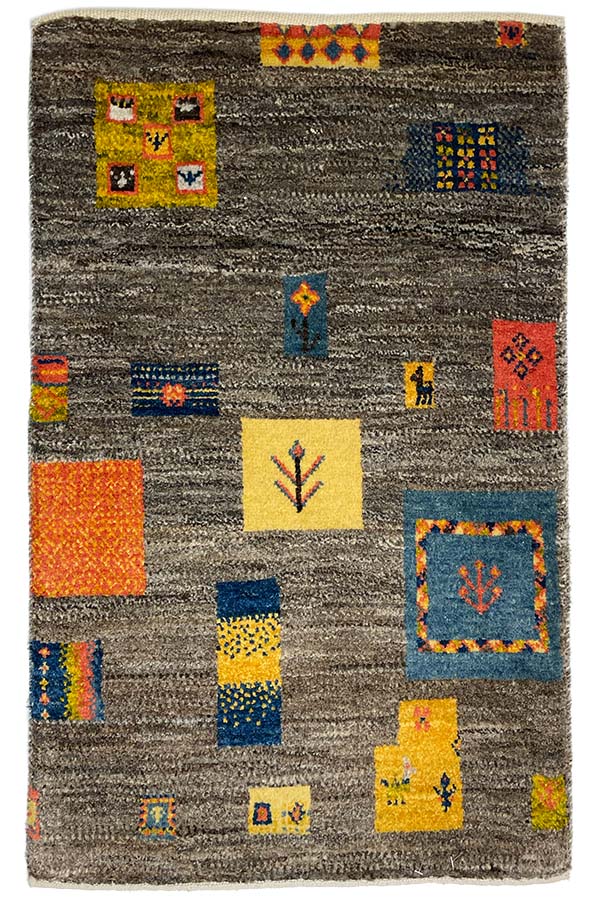 ペルシャギャッベの手織り絨毯