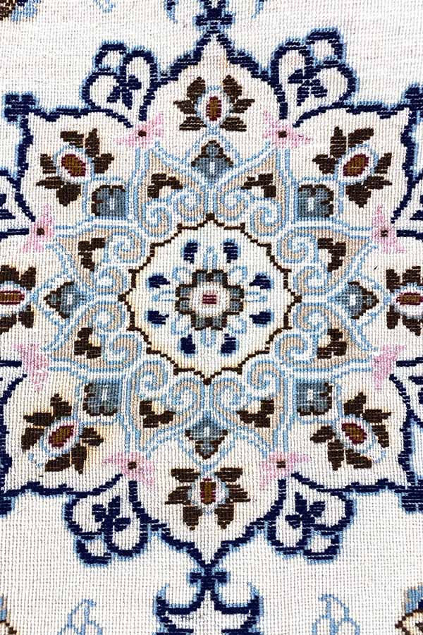 ペルシャ絨毯　ウール　約60cm x 90cm