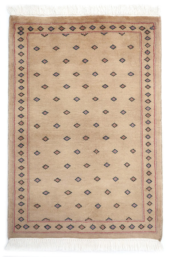 パキスタン絨毯<br>約62cm x 87cm