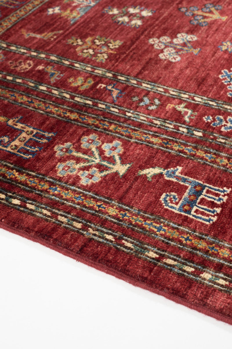 アフガニスタン製手織りのウール絨毯、独特の染色と色合い