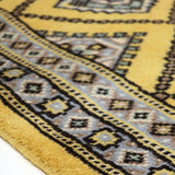 パキスタン絨毯黄色