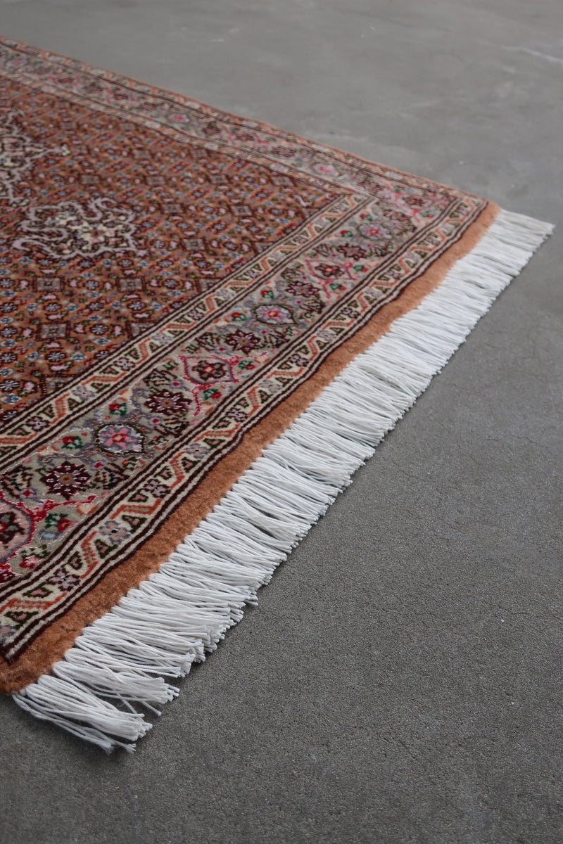 タブリーズ市手織りのペルシャ絨毯玄関マット - 高品質ウールとシルク素材