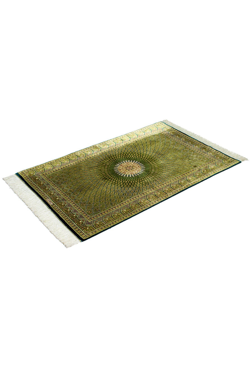 ワファイ工房製シルク手織りペルシャ絨毯、孔雀とモスク天井のモデルデザイン