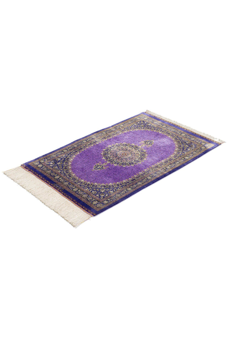 ペルシャ絨毯のサイズ60cm x 90cmの詳細