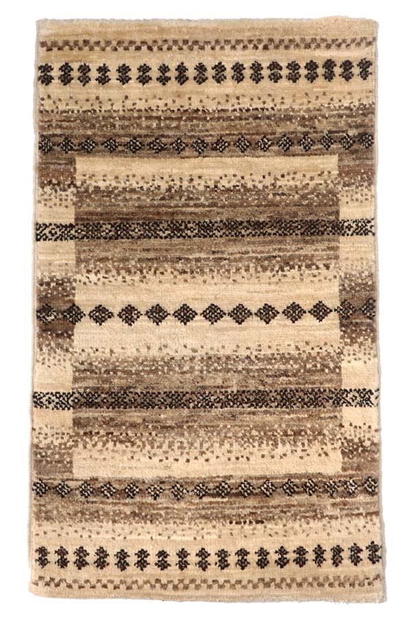 アフガニスタンガズニ産の手織り絨毯