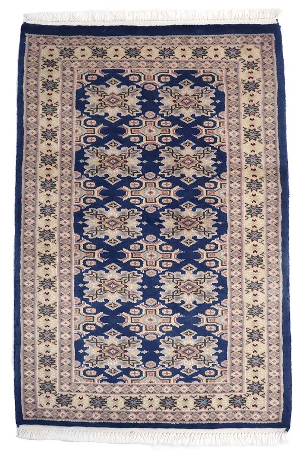 パキスタン絨毯<br>約62cm x 94cm