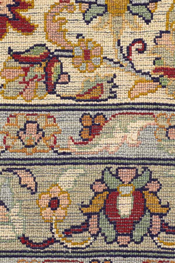 カシミール産シルク手織りヴィンテージ感絨毯の織りの密度