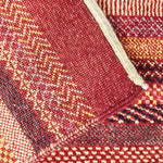 アフガニスタン絨毯 赤