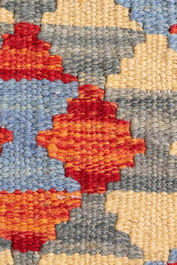 アフガニスタン産ウールの手織りキリム、鮮明なカラーと幾何学模様