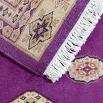 ペルシャ絨毯要素を取り入れたパキスタン絨毯
